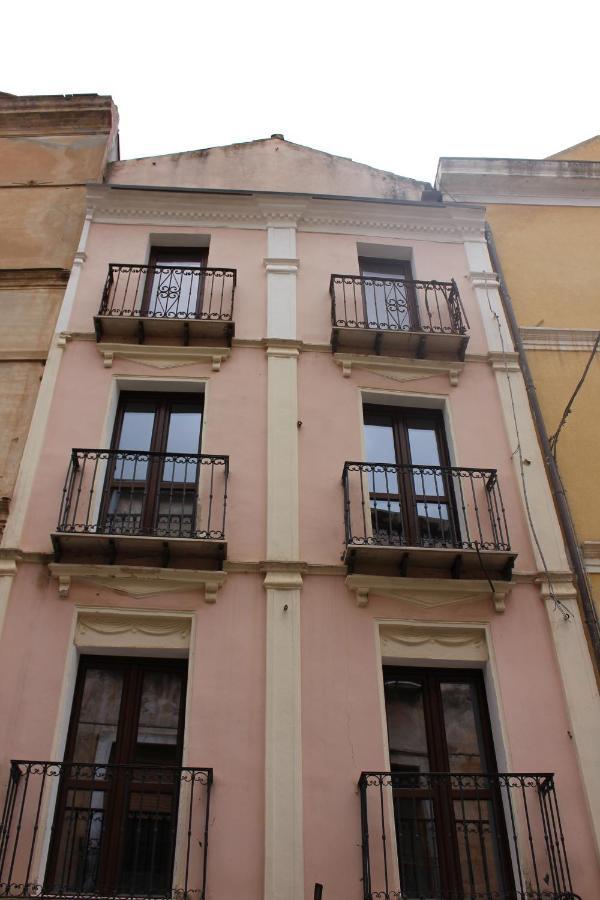 Apartment Via Cavour 19, Del Conte Iglesias